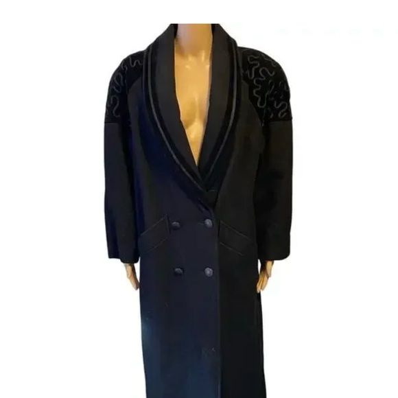 Stephanie Mathews Jackets & Blazers - Elegant Black Double-Breasted Women's Trench Coat